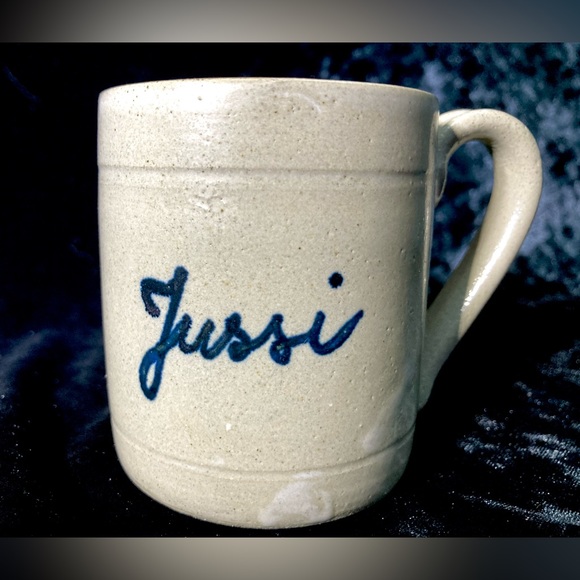 Studio Art Pottery Hand Thrown Artist Signed Mug - Picture 3 of 12